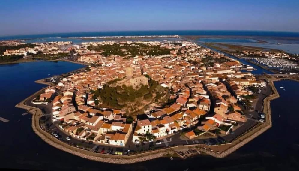 Zen Apartment Gruissan Bagian luar foto