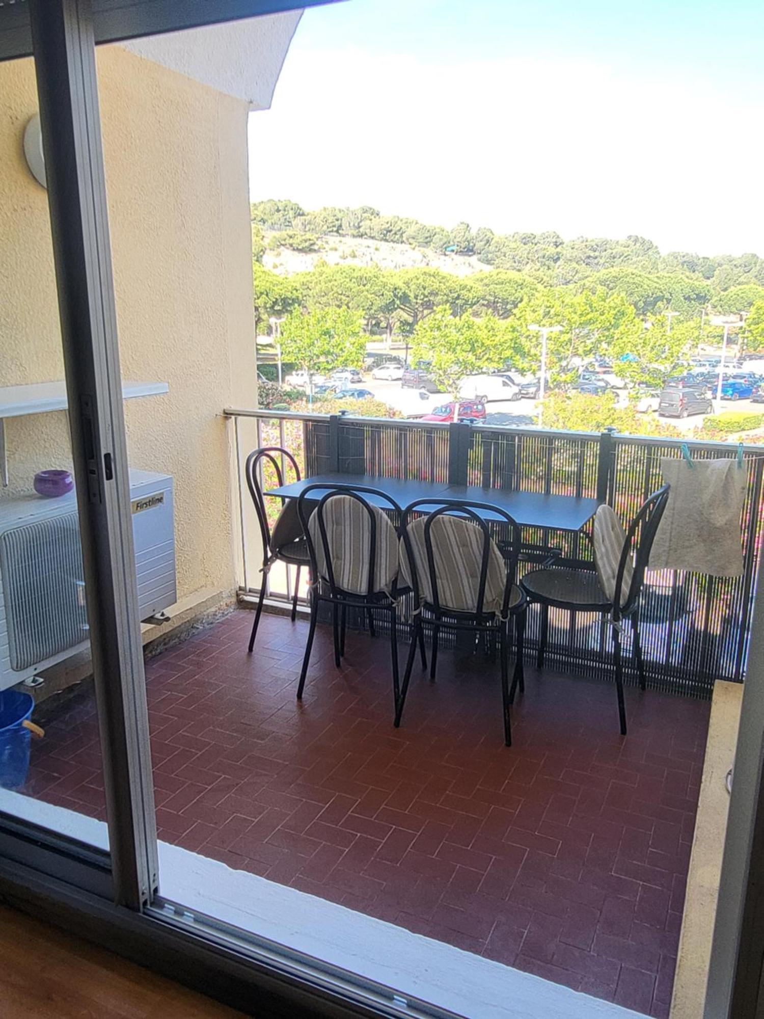 Zen Apartment Gruissan Bagian luar foto